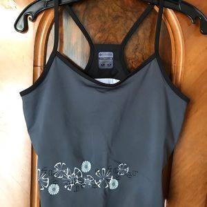 Columbia Titanium short top